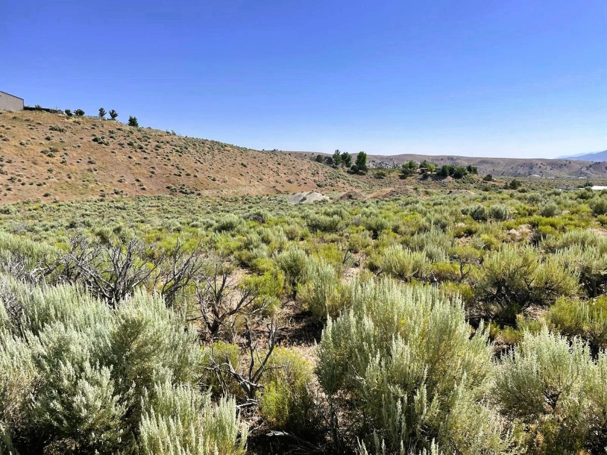 2.07 Acres for Sale in Elko, Nevada