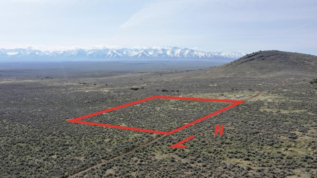 1.13 Acres for Sale in Spring Creek, Nevada