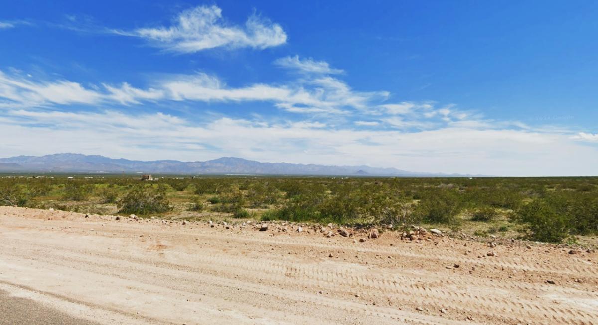 1.17 Acres for Sale in Golden Valley, Arizona