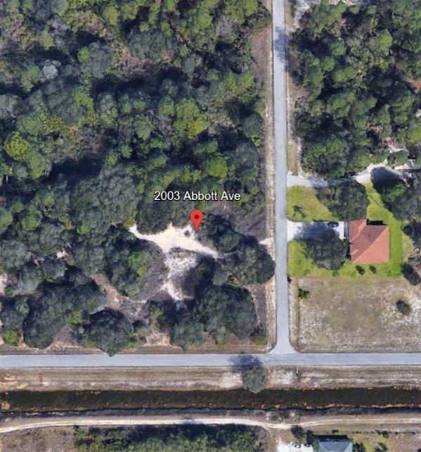 0.5 Acres for Sale in Alva, Florida