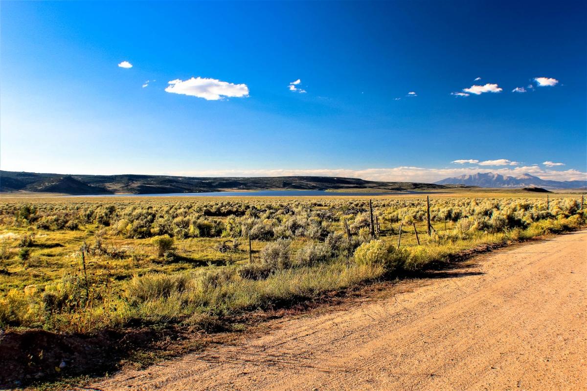 10.00 Acres for Sale in Los Fuertes, Colorado