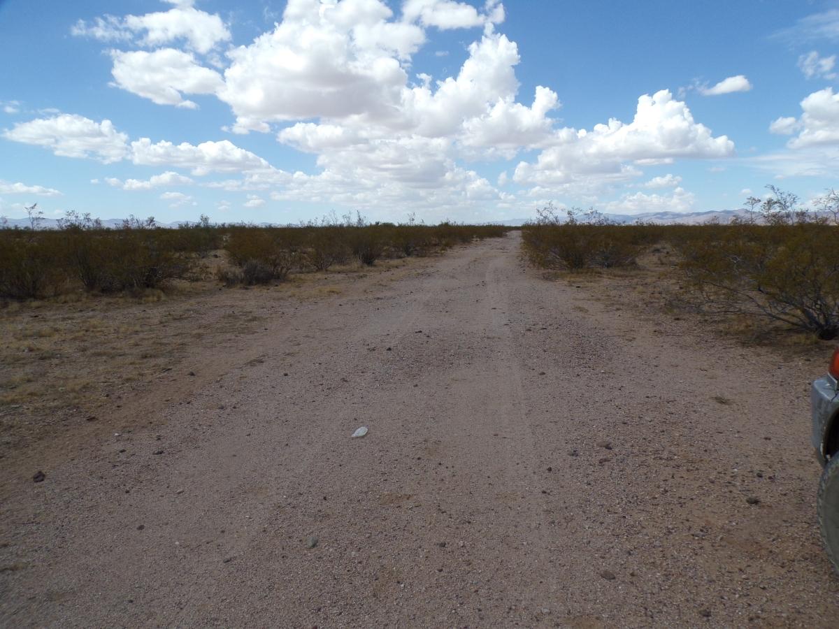 2.35 Acres for Sale in Golden Valley, Arizona