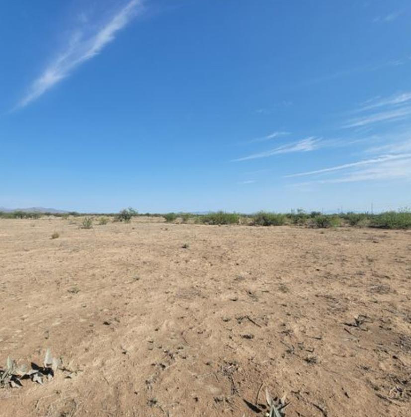 4.67 Acres for Sale in Douglas, Arizona