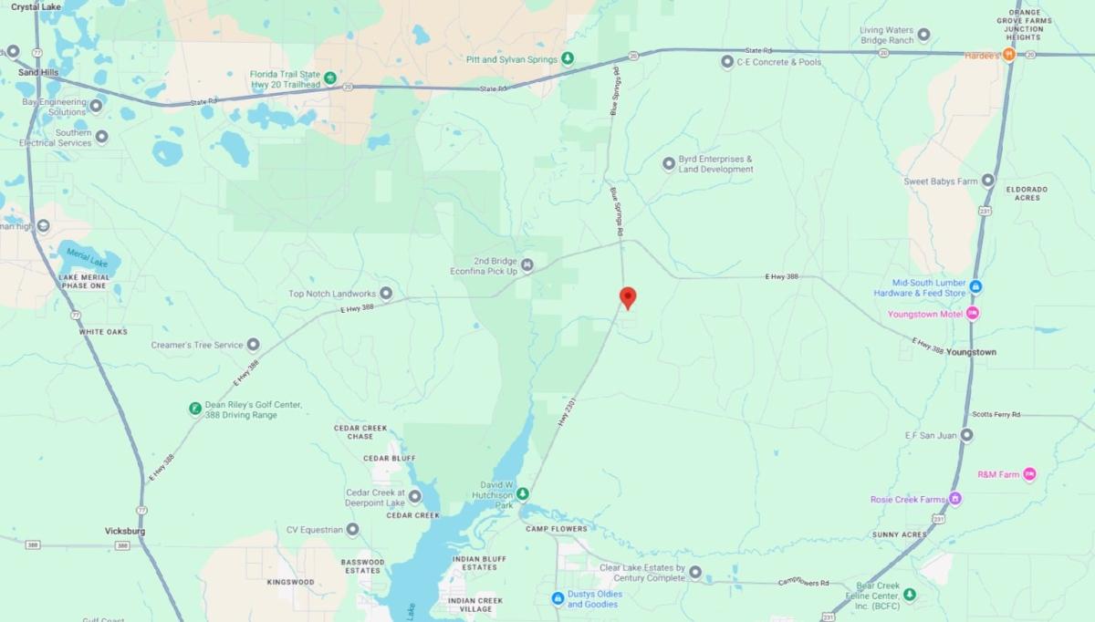2.4 Acres for Sale in Youngstown, FL