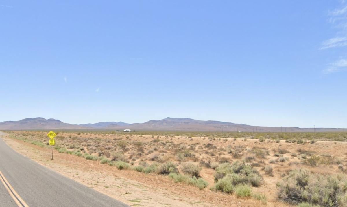 40 acres Near Ridgecrest California - Endless Possibilities