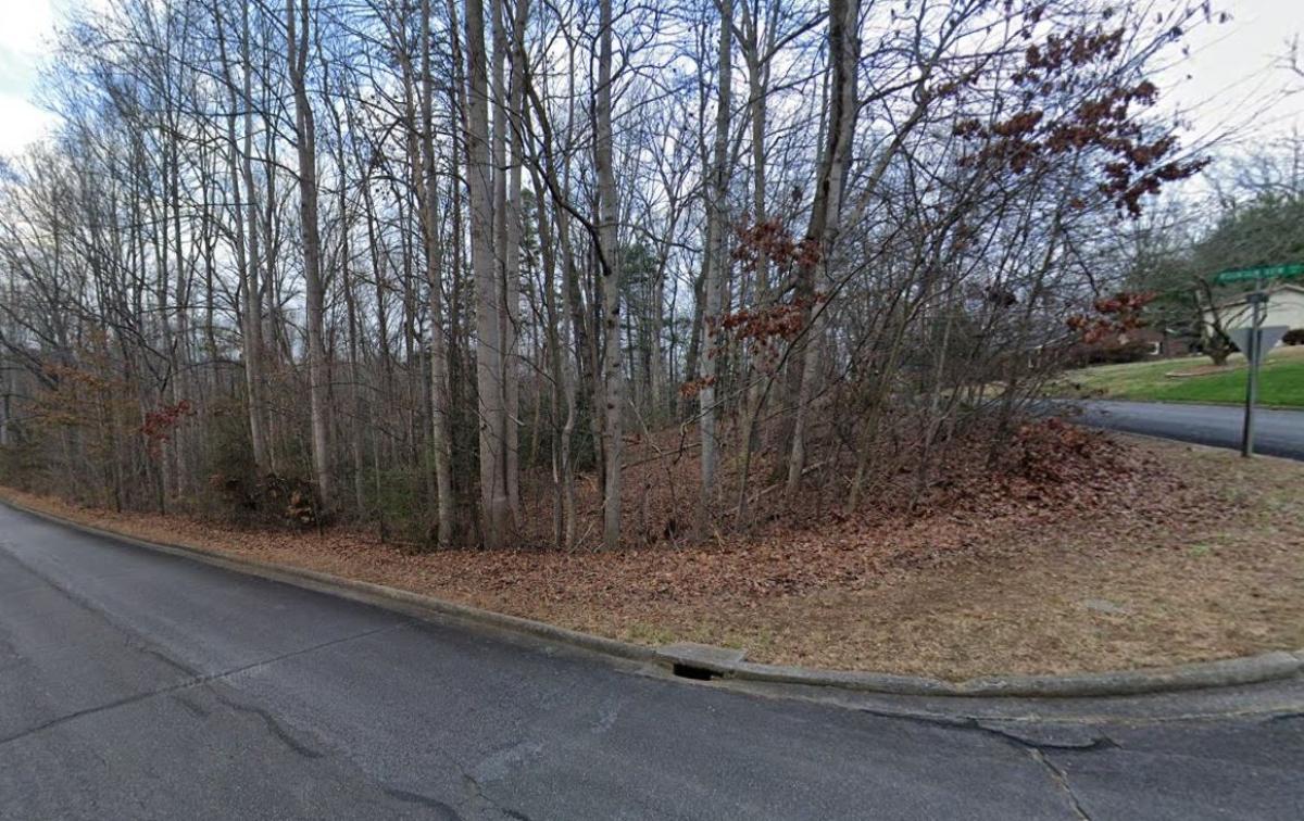 Single family or modular build land with Public Utilities - Valdese, NC - 2.2 acres (Burke Co)