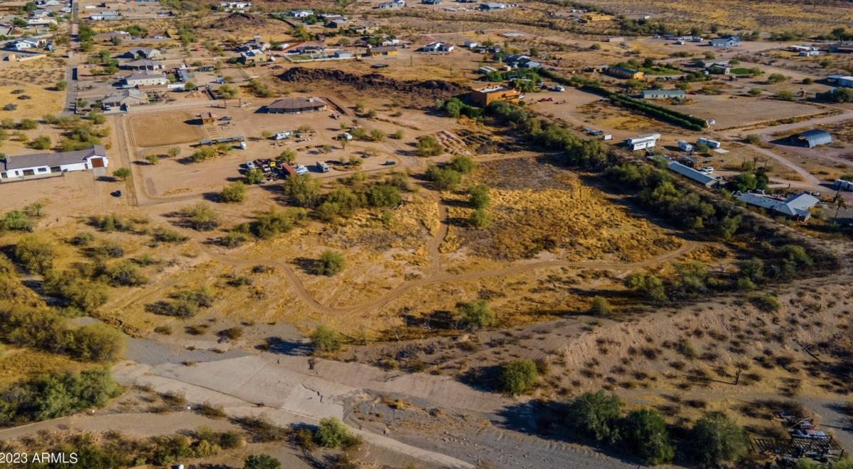 4 Acre Lot in Surprise