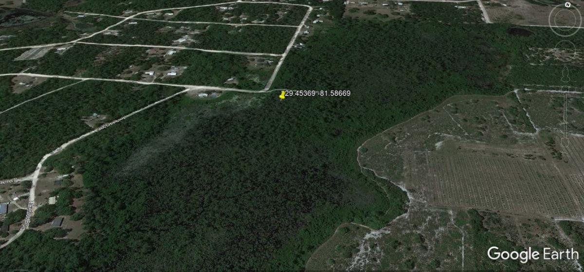 1.03 Acres for Sale in Pomona Park, Florida