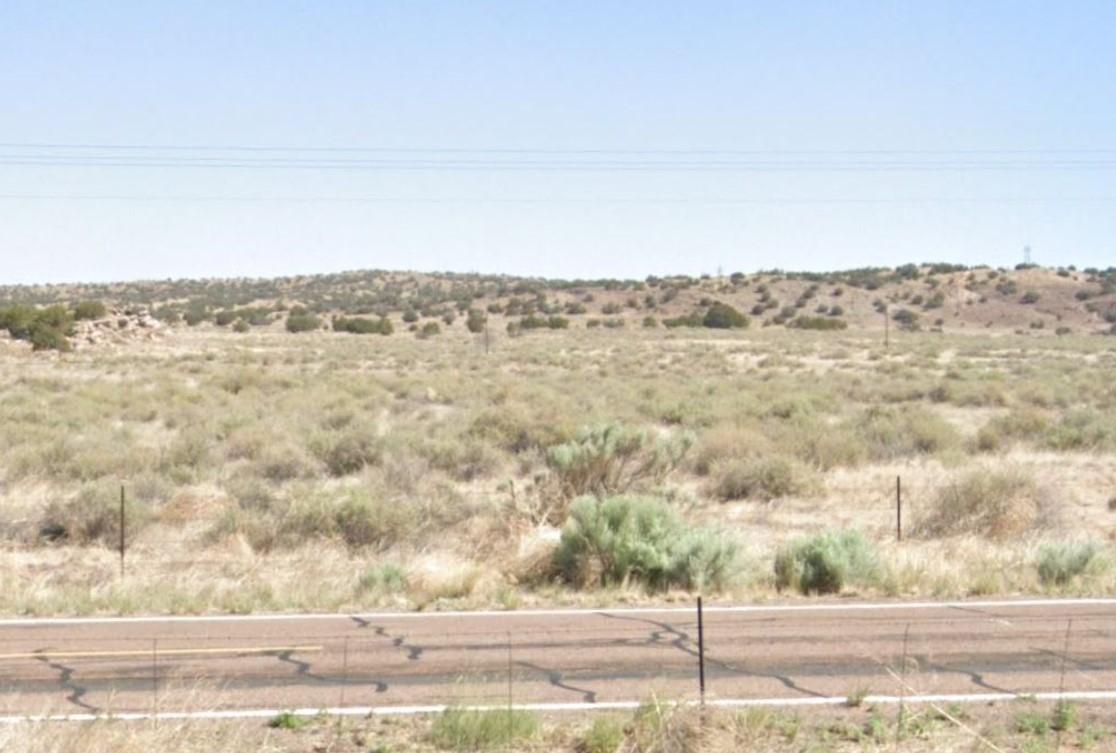1.01 Acres for Sale in Sanders, Arizona