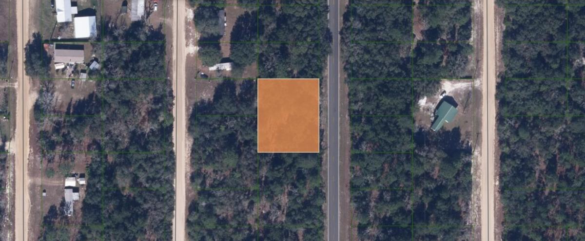 0.43 Acres for Sale in Interlachen, Florida