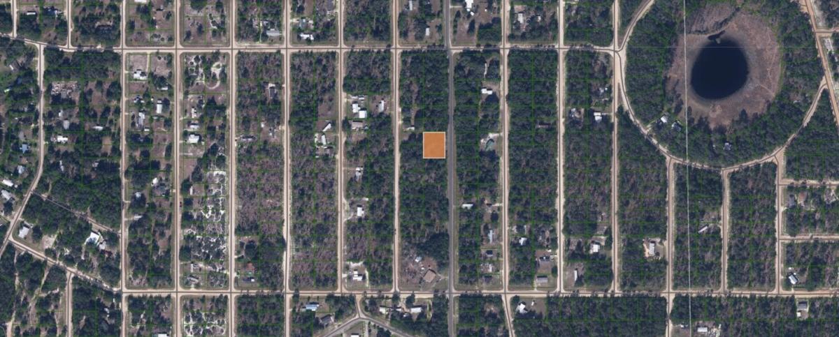 0.43 Acres for Sale in Interlachen, Florida
