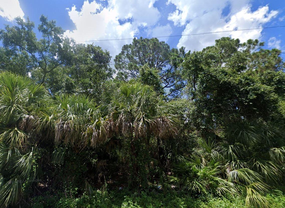 0.23 Acres for Sale in Port Charlotte, Florida