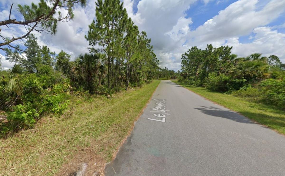 0.23 Acres for Sale in Port Charlotte, Florida