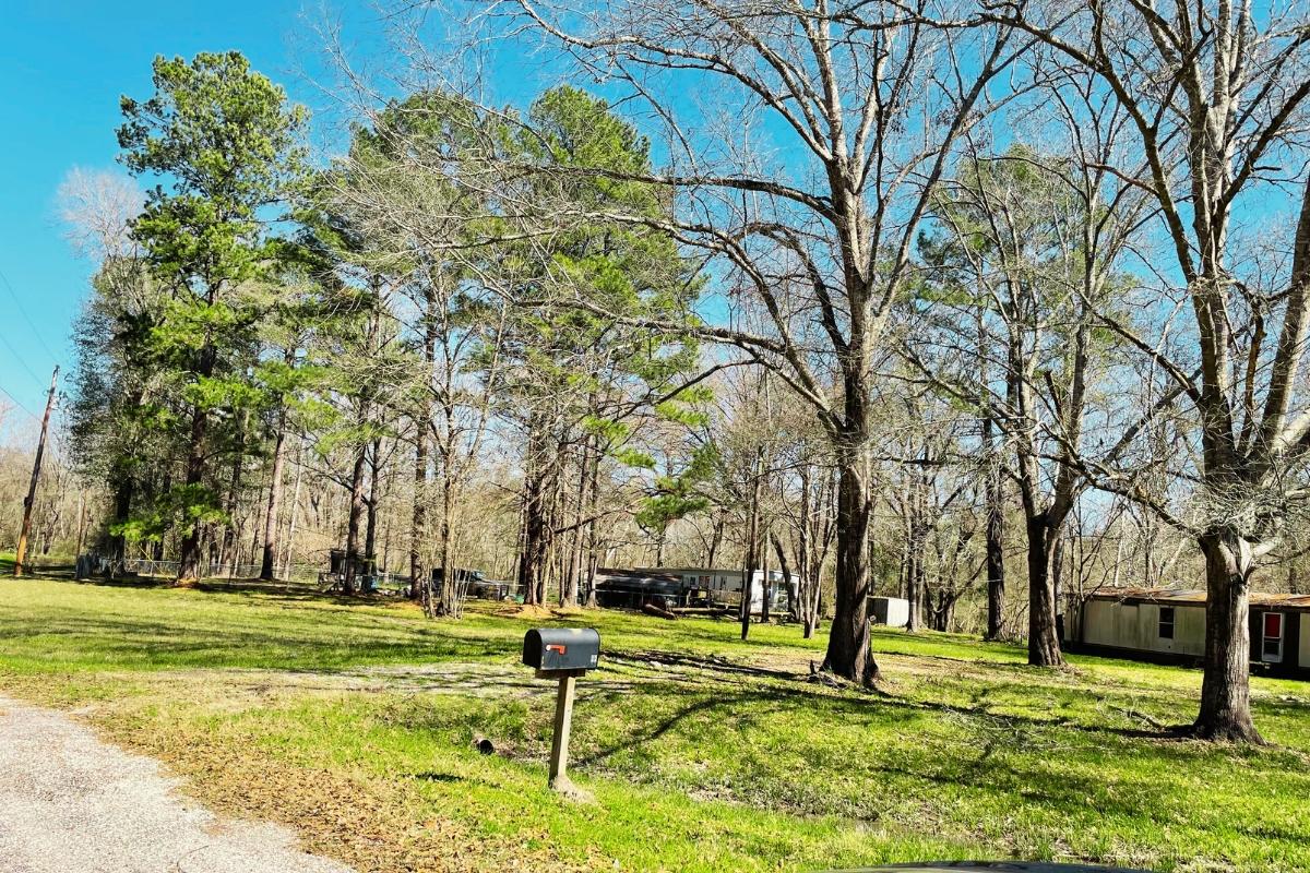 0.35 Acres for Sale in Walker County, Texas