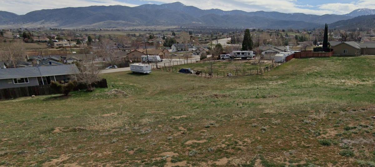 0.39 Acres for Sale in Tehachapi, California