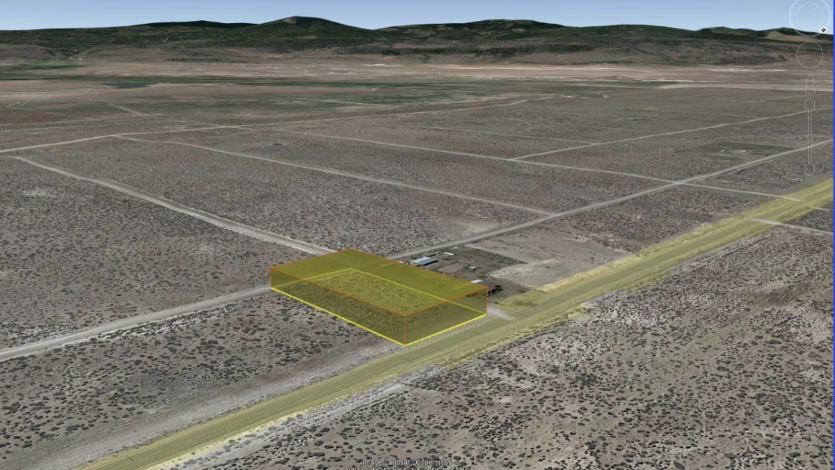 0.90 Acres for Sale in California Pines, California