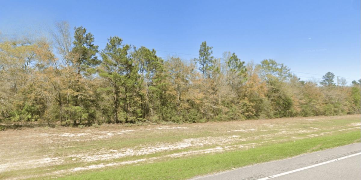 0.23 Acres for Sale in Defuniak Springs, Florida