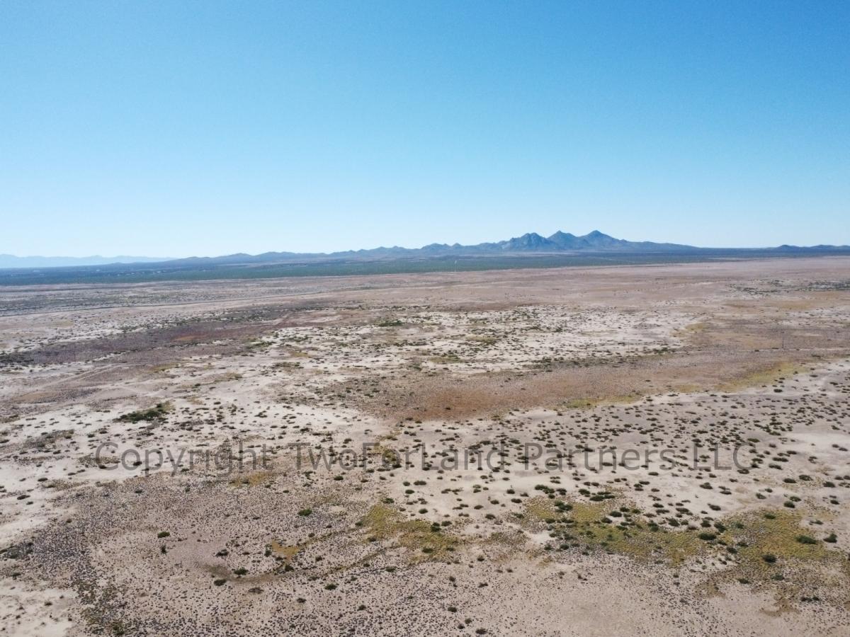 10.5 Acres for Sale in Columbus, New Mexico