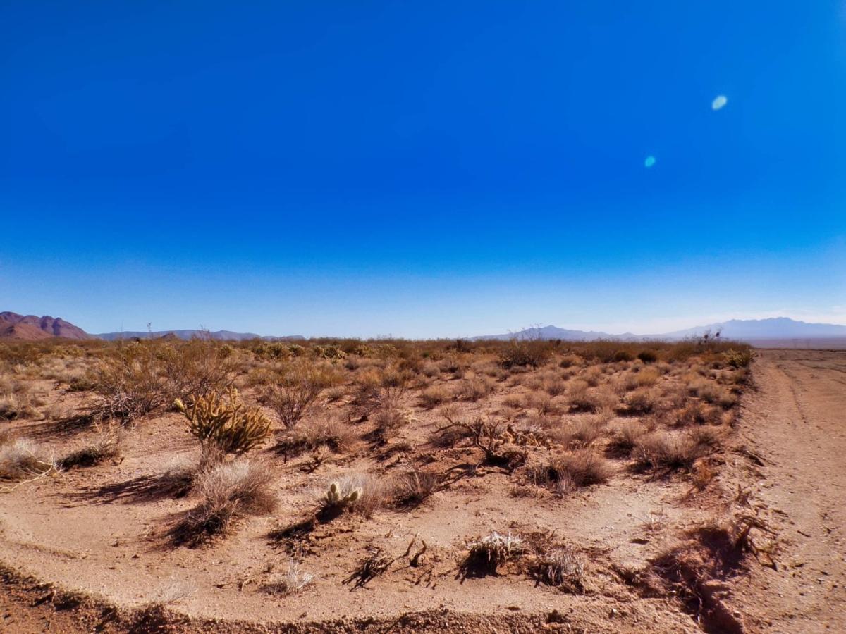 1.15 Acres for Sale in Kingman, Arizona