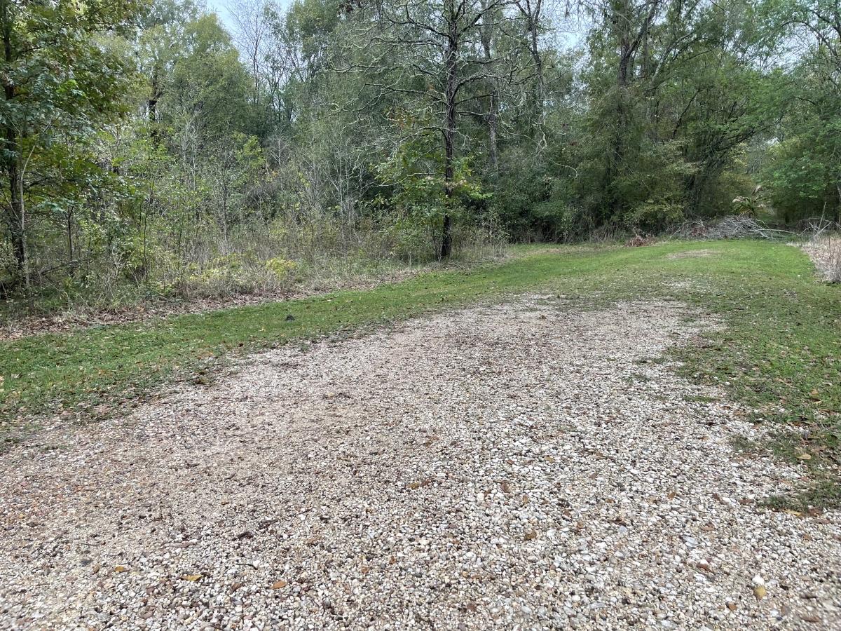 1.50 Acres for Sale in Dayton, Texas