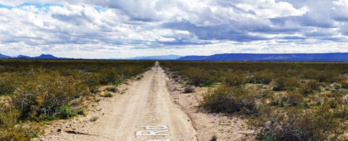 2.35 Acres for Sale in Golden Valley, Arizona