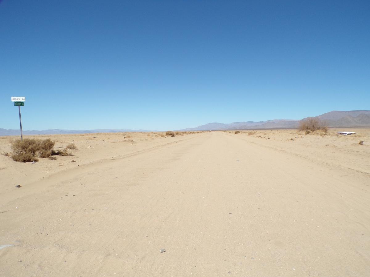 3.75 Acres for Sale in Valle Vista, Arizona