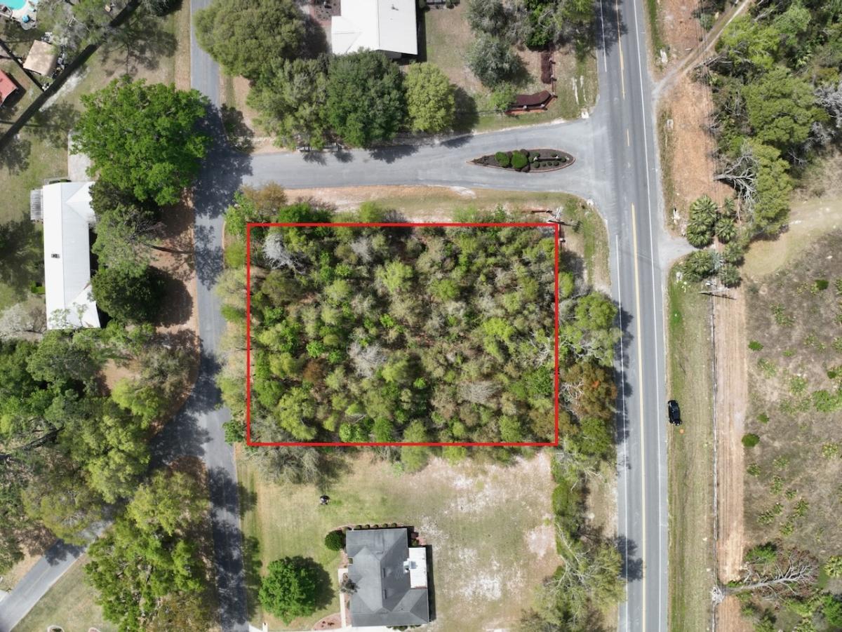 0.73 Acres for Sale in Lake City, Florida