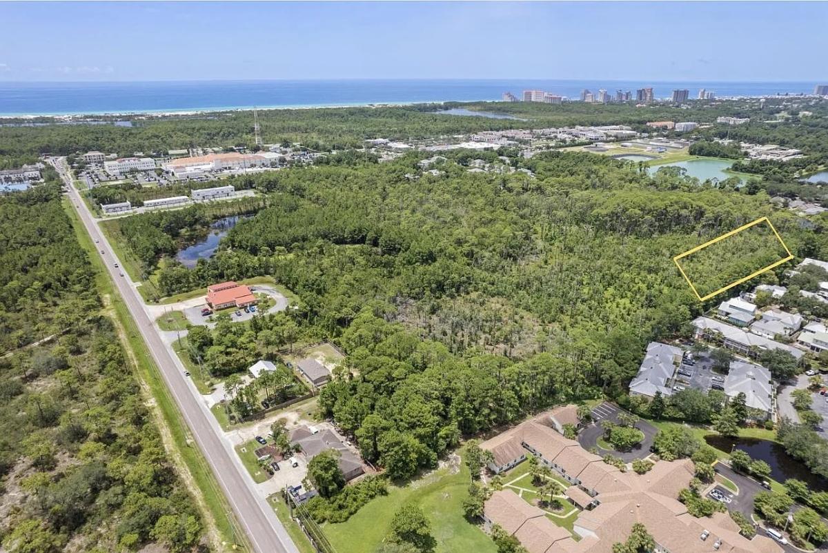 0.84 Acres for Sale in Miramar Beach, FL, Florida