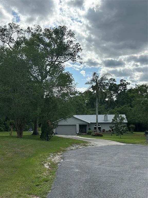 4.17 Acres for Sale in DeLand, Florida