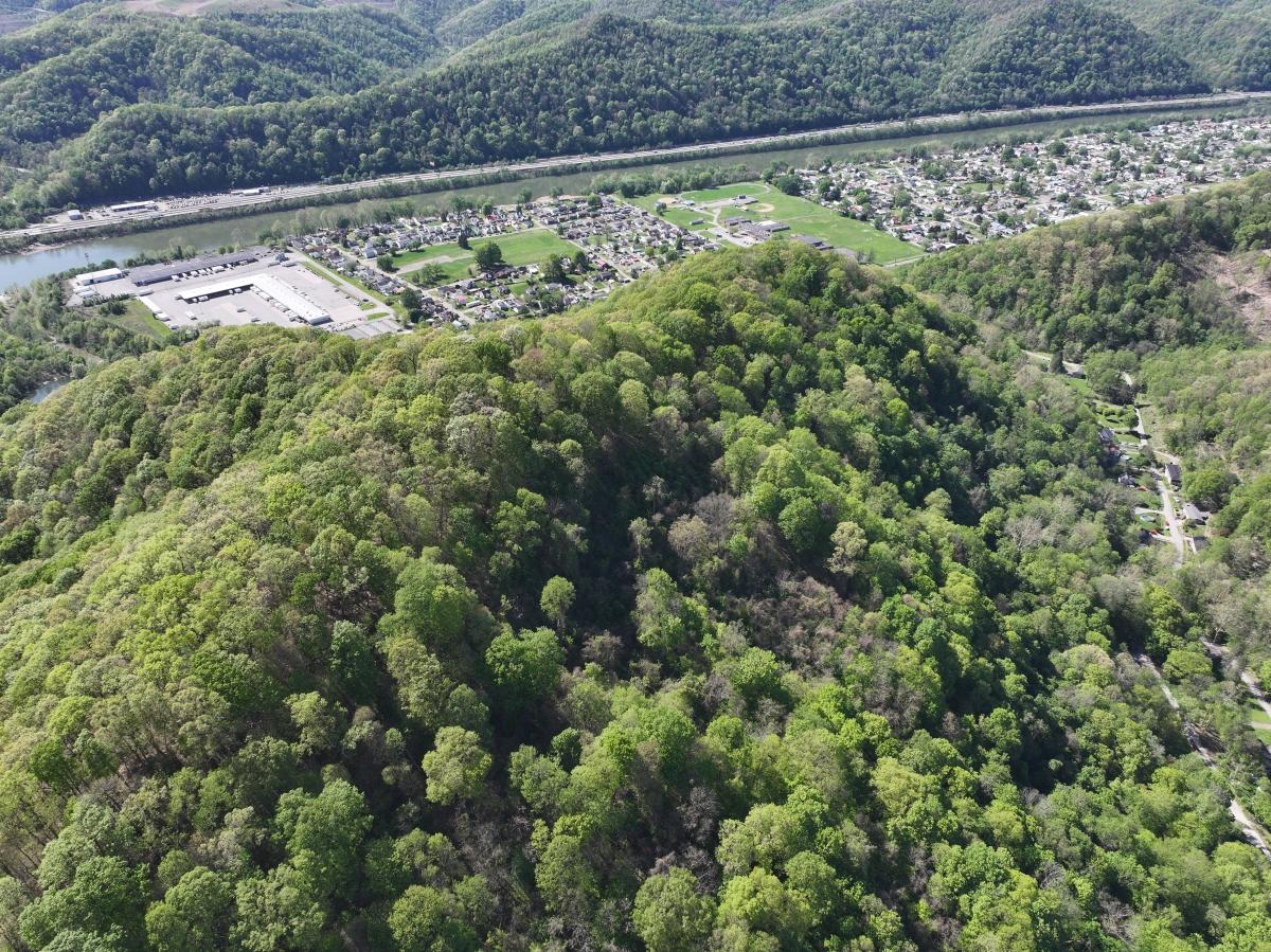 188.73 Acres for Sale in Belle, West Virginia
