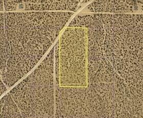 4.66 Acres for Sale in Crystalaire, California