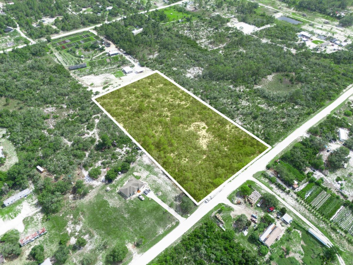 4.8 Acres for Sale in Lake Placid, Florida