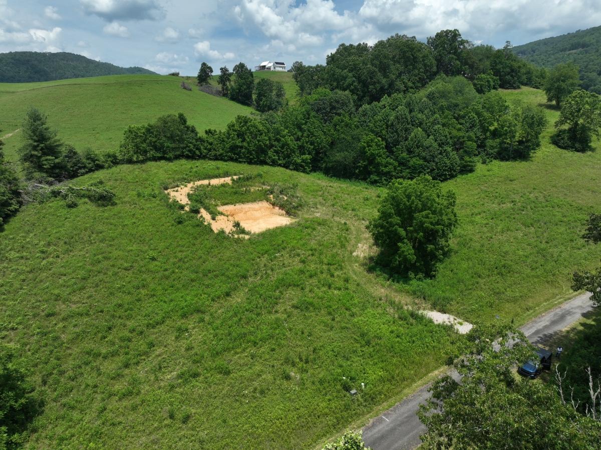 1.15 Acres for Sale in Butler, Tennessee