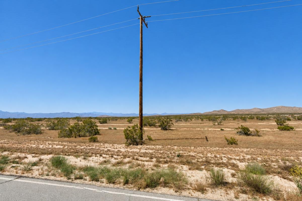 0.23 Acres for Sale in California City, California